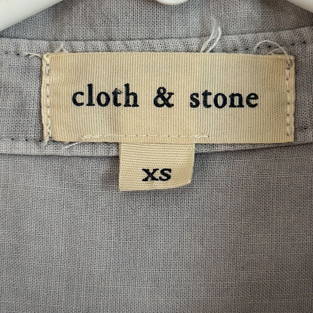 Cloth & Stone Button Down Gray Chambray - image 2